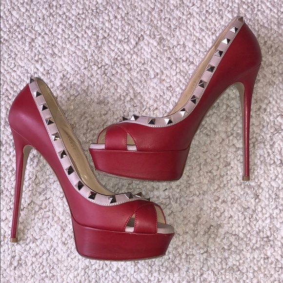 Valentino Shoes - Valentino Rockstud peep toe